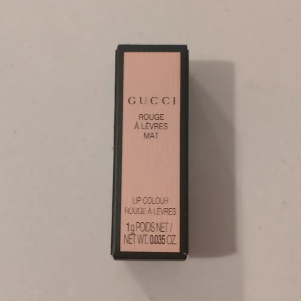GUCCI Lipstick BNIB Rouge matte They Met In Argentina 208 deluxe travel